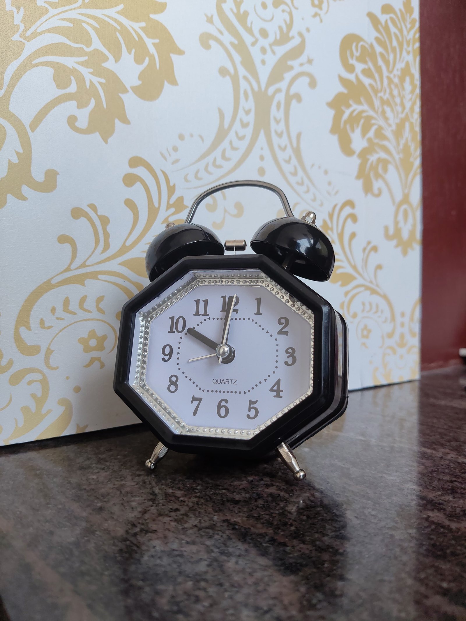 Black Twin Bell Alarm Clock with Back Light - Stylish and Functional Timepiece for Kids & Students